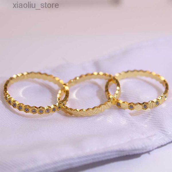 band rings honeycomb designer luxury 18k gold band rings shining stone crystal fashion charm jewelry ring for men women lovers gift, Silver
band rings honeycomb designer luxury 18k gold band rings shining stone crystal fashion charm jewelry ring for men women lovers gift, Silver