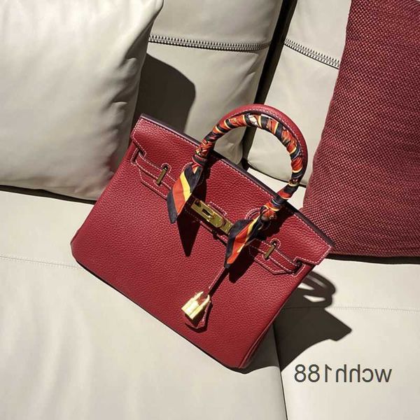 spring birkins bag cowhide designer bags 2023 layer totes lychee pattern large leather women's handbag high-end 21nb
spring birkins bag cowhide designer bags 2023 layer totes lychee pattern large leather women's handbag high-end 21nb