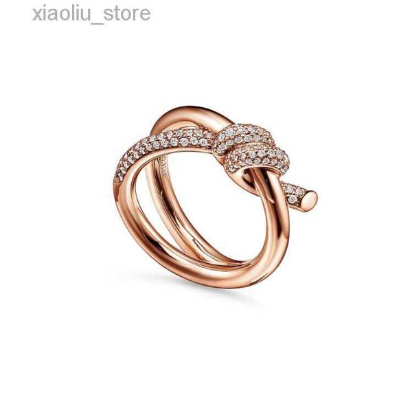 band rings 4 color designer ring ladies rope knot ring luxury with diamonds fashion rings for women classic jewelry 18k gold plated rose wed, Silver
band rings 4 color designer ring ladies rope knot ring luxury with diamonds fashion rings for women classic jewelry 18k gold plated rose wed, Silver