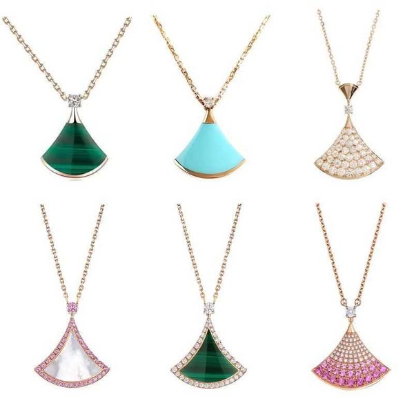 designer jewelry 18k rose gold skirt pearl white fritillaria diamond fan shaped pendant clavicle necklace classic fashion pendant, Silver
designer jewelry 18k rose gold skirt pearl white fritillaria diamond fan shaped pendant clavicle necklace classic fashion pendant, Silver