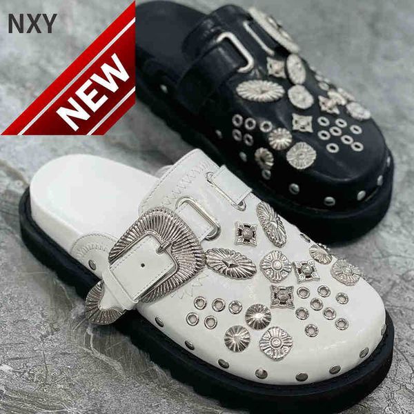 slippers sandals summer black flip flops for women platform rivets punk rock leather mules creative metal fittings casual party woman shoes
slippers sandals summer black flip flops for women platform rivets punk rock leather mules creative metal fittings casual party woman shoes