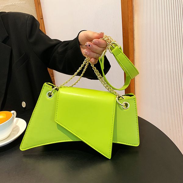 evening bags ladies shoulder sense of luxury chain handbags premium leather retro women designer lady armpit clutch 230503
evening bags ladies shoulder sense of luxury chain handbags premium leather retro women designer lady armpit clutch 230503