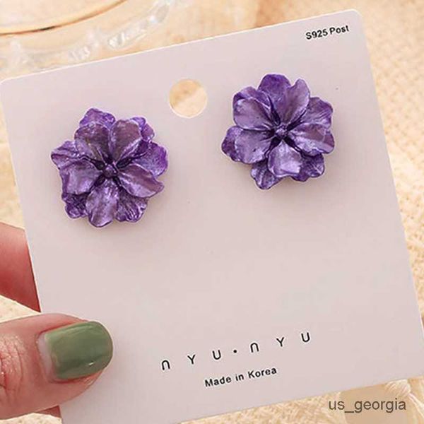 stud woman purple flower earrings party club accessories ear stud earrings fashion jewelry pearl earrings moda mujer, Golden;silver
stud woman purple flower earrings party club accessories ear stud earrings fashion jewelry pearl earrings moda mujer, Golden;silver