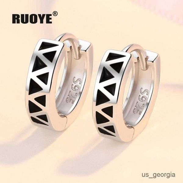 stud new 925 silver needle fashion women men vintage black earrings classic jewelry, Golden;silver
stud new 925 silver needle fashion women men vintage black earrings classic jewelry, Golden;silver