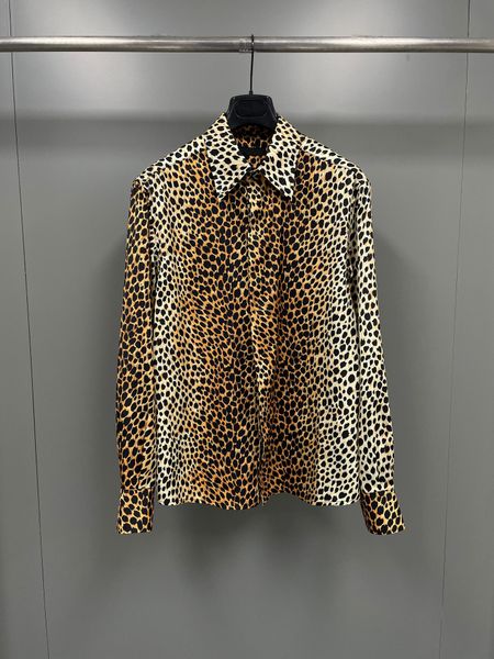2023 mens shirts fashion leopard print single breasted design luxury designer long sleeved casual shirts, White;black
2023 mens shirts fashion leopard print single breasted design luxury designer long sleeved casual shirts, White;black