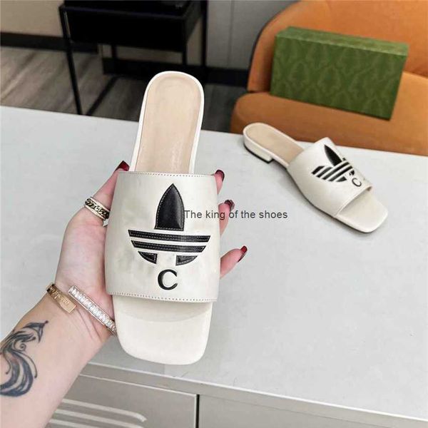 2023 sandalsfashion slippers 2023 2023ity luxury design summer men flat bottom women slope heel letter leather casual sandals 02-06, Black
2023 sandalsfashion slippers 2023 2023ity luxury design summer men flat bottom women slope heel letter leather casual sandals 02-06, Black