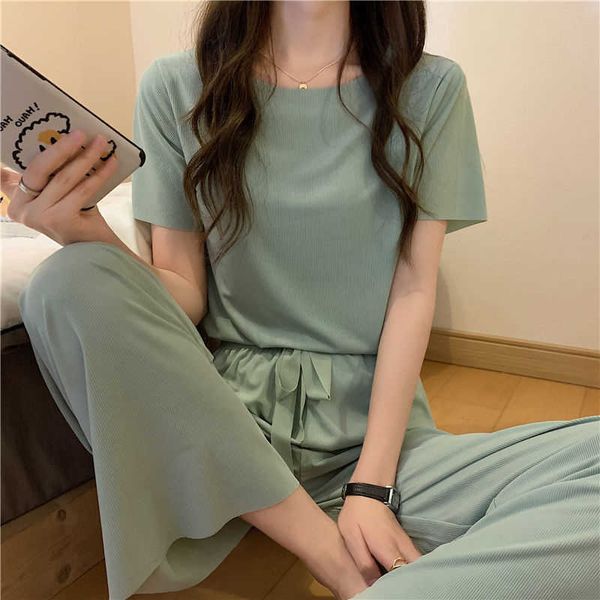 women's sleepwear summer suit for women french solid color ice silk sleepwear pajamas two piece set home wear nightwear comfortable pyj, Black;red
women's sleepwear summer suit for women french solid color ice silk sleepwear pajamas two piece set home wear nightwear comfortable pyj, Black;red