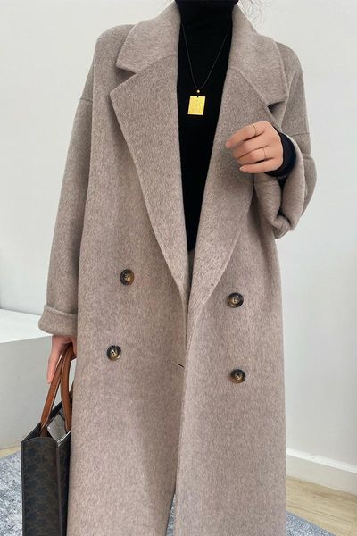 fur autumn and winter new alpaca doublesided cashmere coat men and women woolen loose couple thickened wool coat, Black
fur autumn and winter new alpaca doublesided cashmere coat men and women woolen loose couple thickened wool coat, Black