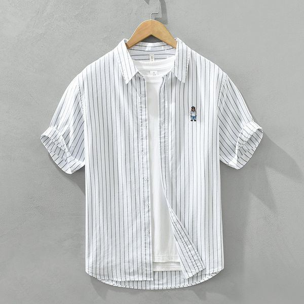men's casual shirts summer striped casual short sleeve shirt for men streetwear pure cotton embroidered bear fresh casual art versatile, White;black
men's casual shirts summer striped casual short sleeve shirt for men streetwear pure cotton embroidered bear fresh casual art versatile, White;black
