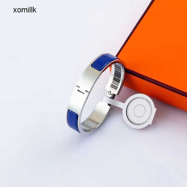 high-end men's and women's bangle bracelets fashion designer classic enamel h luxury ladies party jewelry accessories cll, Black
high-end men's and women's bangle bracelets fashion designer classic enamel h luxury ladies party jewelry accessories cll, Black