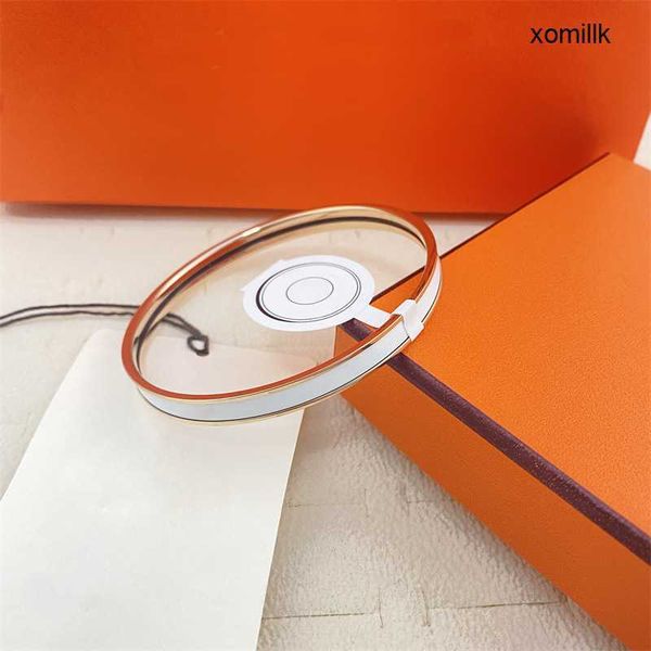 bangle designer bracelet charm bangle letter t luxury bracelets jewelry for women fashion accessories titanium steel alloy halloween h cll h, Black
bangle designer bracelet charm bangle letter t luxury bracelets jewelry for women fashion accessories titanium steel alloy halloween h cll h, Black