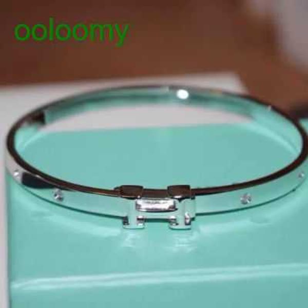 hemres designer bracelet 925 full bodied heavy industry sterling silver emma family h letter platinum open diamond thick bracelet female e4u, Black
hemres designer bracelet 925 full bodied heavy industry sterling silver emma family h letter platinum open diamond thick bracelet female e4u, Black