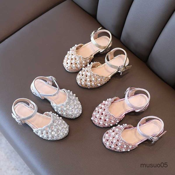 children leather kids girls beach hollow out soft bottom shiny pearl princess shoes summer sandals, Black;red
children leather kids girls beach hollow out soft bottom shiny pearl princess shoes summer sandals, Black;red