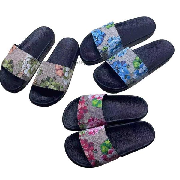 2023 sandalsluxurys designers floral slippers men women blooms sandal tiger prints summer slides size us4 -us12 with box 20232023ity, Black
2023 sandalsluxurys designers floral slippers men women blooms sandal tiger prints summer slides size us4 -us12 with box 20232023ity, Black