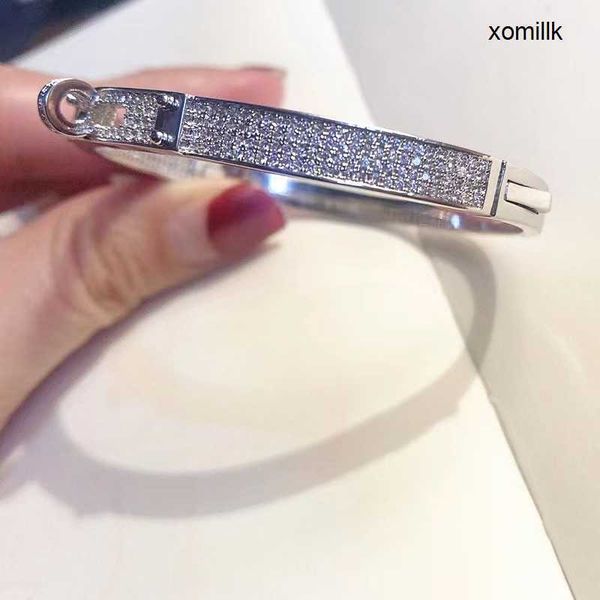 designer women's bracelets niche 18k gold bangle full of diamonds h home high-end light luxury exquisite jewelry cll pqd4, Black
designer women's bracelets niche 18k gold bangle full of diamonds h home high-end light luxury exquisite jewelry cll pqd4, Black