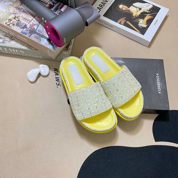 sandals designer womens slippers leather embroidery anti slip durable fashion embroidery versatile single piece rest slippers 35-40, Black
sandals designer womens slippers leather embroidery anti slip durable fashion embroidery versatile single piece rest slippers 35-40, Black