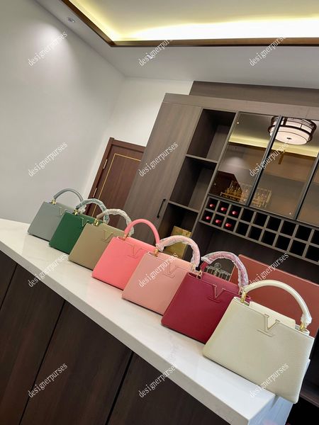 tz fashion women handbags luxury cowhide handbags capucines small tote bags flap square shoulder bag designer bags women's crossbody ba
tz fashion women handbags luxury cowhide handbags capucines small tote bags flap square shoulder bag designer bags women's crossbody ba