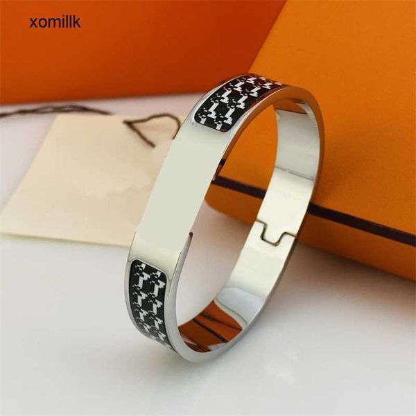 designer jewelry enamel color bangles h bracelet female silver letter buckle men and women width version of the bracelets bangle couple cll, Black
designer jewelry enamel color bangles h bracelet female silver letter buckle men and women width version of the bracelets bangle couple cll, Black