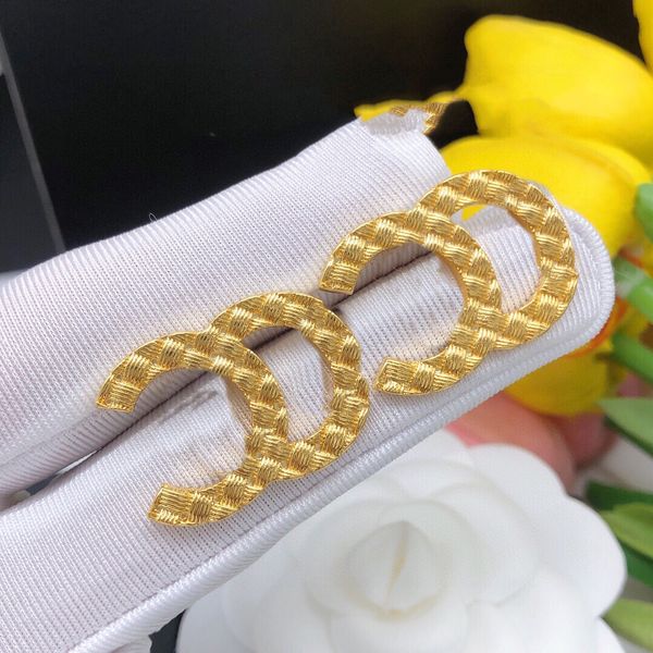 2023 ccity stud various new women ear studsc earring fashion designer letters earing accessories for party earrings 4a, Golden;silver
2023 ccity stud various new women ear studsc earring fashion designer letters earing accessories for party earrings 4a, Golden;silver