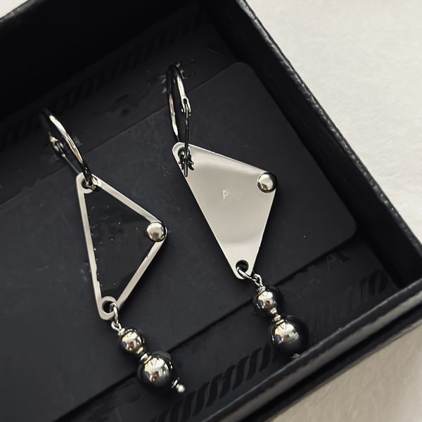 triangle letter stud earring prad fashion personality jewelry accessories for gift party ap1d, Golden;silver
triangle letter stud earring prad fashion personality jewelry accessories for gift party ap1d, Golden;silver