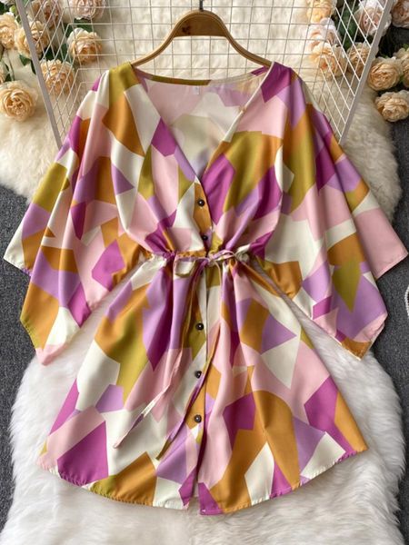 dresses color match print mini dress women fashion summer vneck batwing half sleeve single breasted aline beach holidays dress 2022, Black;gray
dresses color match print mini dress women fashion summer vneck batwing half sleeve single breasted aline beach holidays dress 2022, Black;gray