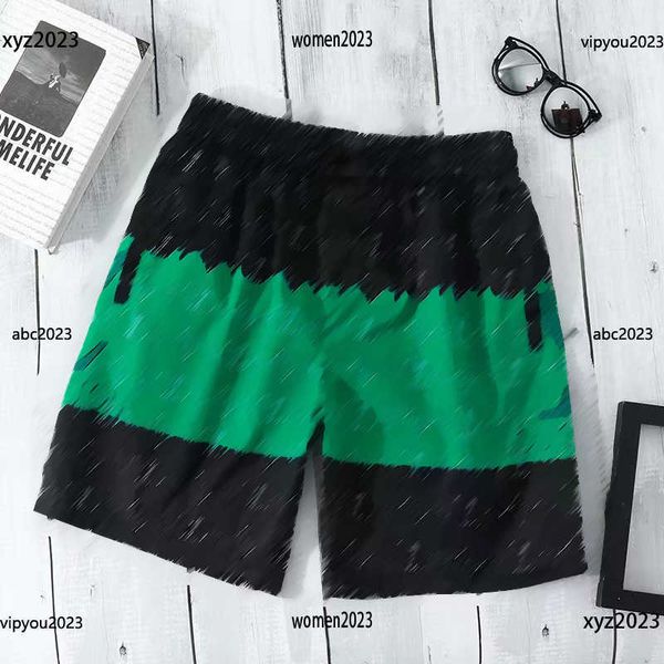 plus size designer shorts mens multi color stitching shorts size m-3xl fashion loose swim shorts beach pants may03, White;black
plus size designer shorts mens multi color stitching shorts size m-3xl fashion loose swim shorts beach pants may03, White;black