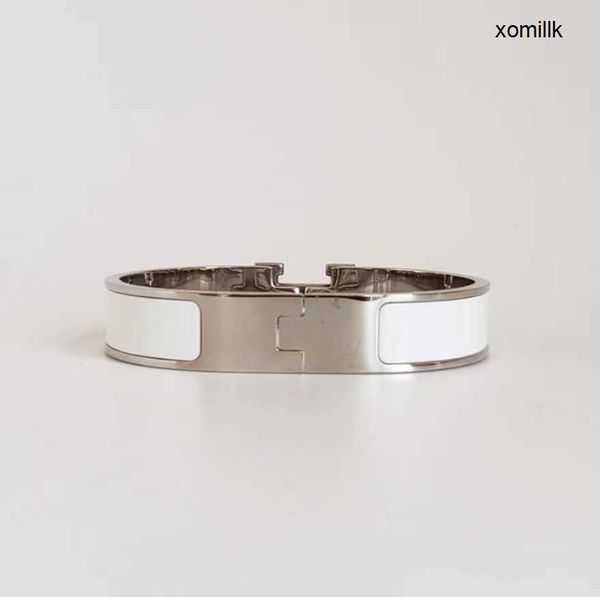 bangle bracelet designer h letter bangle luxury brand enamel bracelets men and women fashion everyday accessories party wedding valentine�, Black
bangle bracelet designer h letter bangle luxury brand enamel bracelets men and women fashion everyday accessories party wedding valentine�, Black