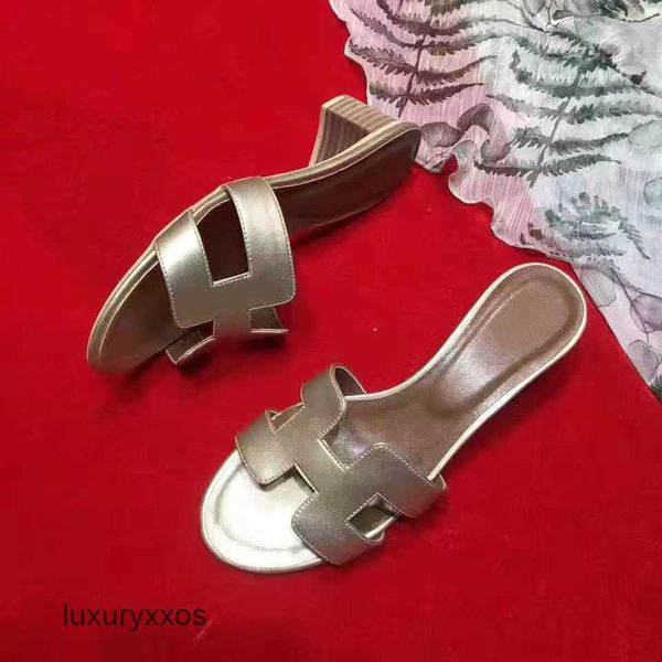 thick heel wear woman orans beach edition shoe high slipper women sandal 2023 genuine h leather large sandals zu54
thick heel wear woman orans beach edition shoe high slipper women sandal 2023 genuine h leather large sandals zu54