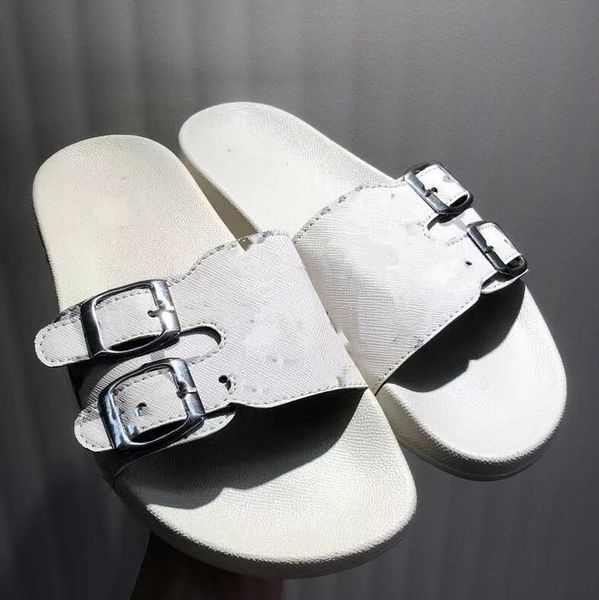 designer women' slippers lvlouis luxury letter slippers high-quality button decoration flat beach shoes ladies sandals, Black
designer women' slippers lvlouis luxury letter slippers high-quality button decoration flat beach shoes ladies sandals, Black