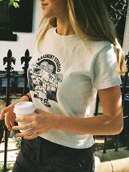 camisoles tanks vintage classic band t shirt women summer letter graphic short sleeve soft cotton t shirts retro streetwear crop 230503, Black;white
camisoles tanks vintage classic band t shirt women summer letter graphic short sleeve soft cotton t shirts retro streetwear crop 230503, Black;white