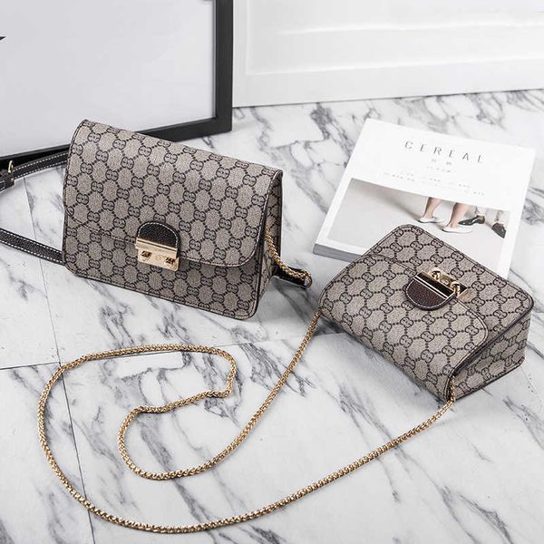 fashionable winter new women's bag advanced feeling flower contrast color small square bag chain strap underarm bag sling single should
fashionable winter new women's bag advanced feeling flower contrast color small square bag chain strap underarm bag sling single should