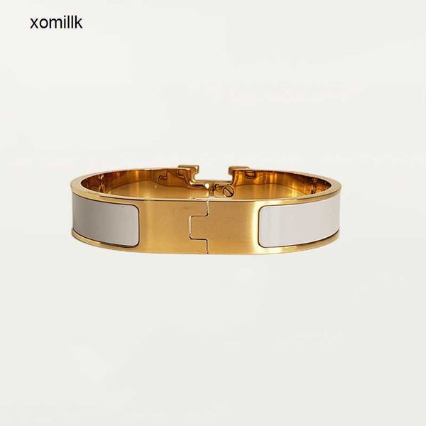 classic h bracelet designer bangle luxury brand enamel 18k gold for men women birthday mother' day jewelry holiday giftsgpsr cll, Black
classic h bracelet designer bangle luxury brand enamel 18k gold for men women birthday mother' day jewelry holiday giftsgpsr cll, Black