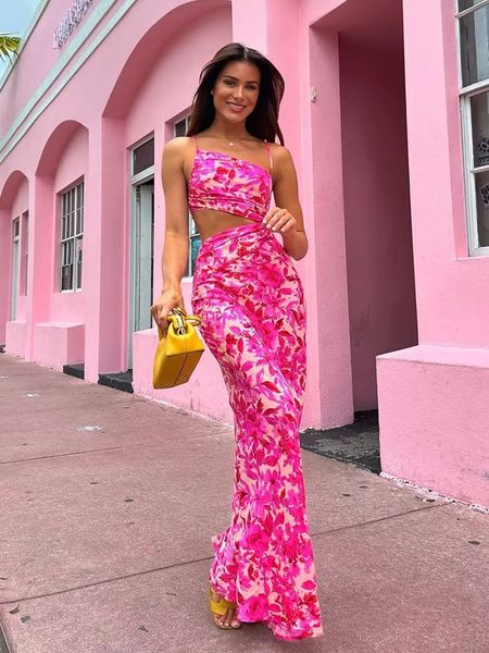 casual dresses traf summer women sheath print spaghetti strap hollow out decoration diagonal collar fulllength slim 230504, Black;gray
casual dresses traf summer women sheath print spaghetti strap hollow out decoration diagonal collar fulllength slim 230504, Black;gray