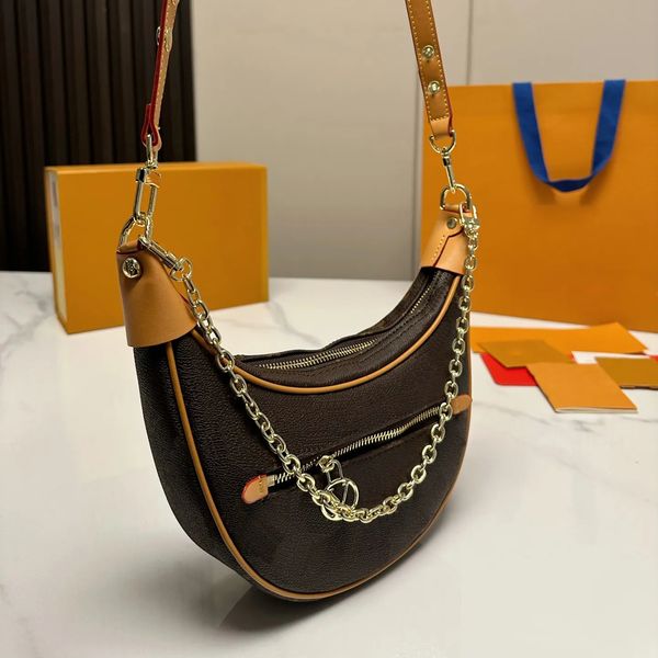 loop pea bag handbag crescent shoulder bag crossbody designersmessenger shopping tote handbag m81098 luxury underarm bags lady
loop pea bag handbag crescent shoulder bag crossbody designersmessenger shopping tote handbag m81098 luxury underarm bags lady