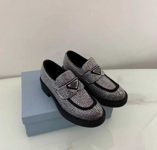 satin sling dress shoes with crystals satin crystals series slippers sandals loafers muller shoes upper with heat-sealed crystalssize 35-41, Black
satin sling dress shoes with crystals satin crystals series slippers sandals loafers muller shoes upper with heat-sealed crystalssize 35-41, Black