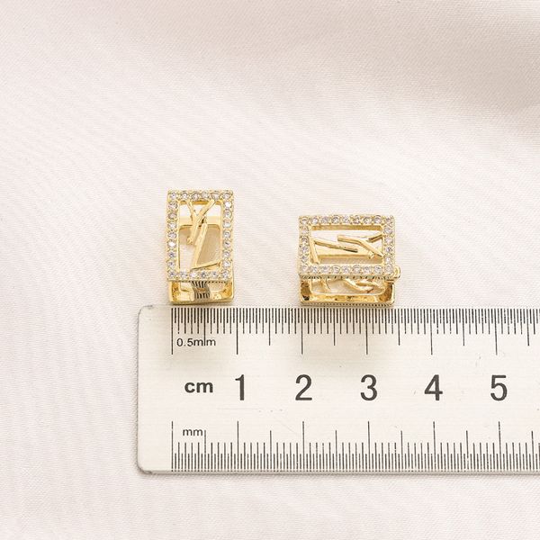 womens stud earrings designer monogram earring gold plated diamond earrings design for womens jewelry 2023 wedding love stainless, Golden;silver
womens stud earrings designer monogram earring gold plated diamond earrings design for womens jewelry 2023 wedding love stainless, Golden;silver