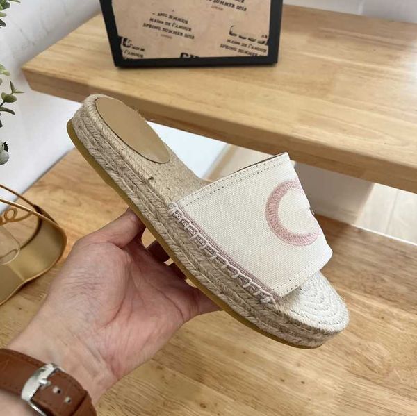2023 slippers womens double g embroidered canvas espadrilles designer slides slip on 2cm straw woven soles mule canvas platform logo sandals, Black
2023 slippers womens double g embroidered canvas espadrilles designer slides slip on 2cm straw woven soles mule canvas platform logo sandals, Black