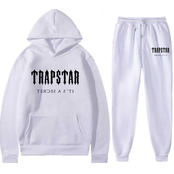 new trapstar letters print casual sports set hooded fashion fleece sweater set, Black;white
new trapstar letters print casual sports set hooded fashion fleece sweater set, Black;white