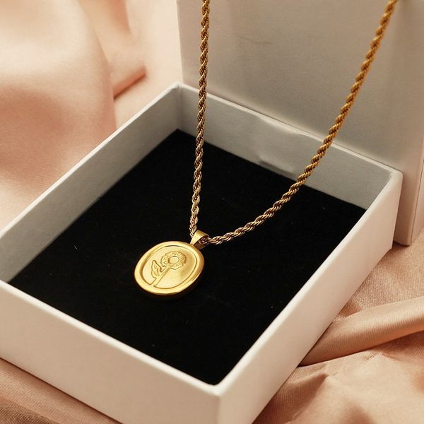 316l stainless steel gold color hip hop squar portrait coin necklace for women men fashion trend girl jewelry gift joyas pendant necklace, Silver
316l stainless steel gold color hip hop squar portrait coin necklace for women men fashion trend girl jewelry gift joyas pendant necklace, Silver