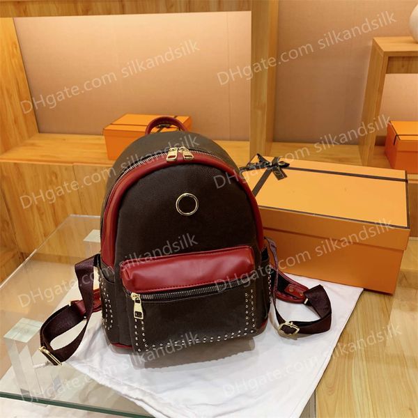 luxury designer backpack schoolbag female travel bag european and american fashion student high capacity womens handbag new style presbyopia
luxury designer backpack schoolbag female travel bag european and american fashion student high capacity womens handbag new style presbyopia