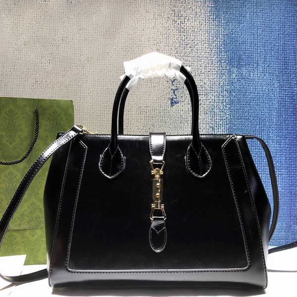 handbag designer bag 649016 womens solid color leather tote bag vintage alphabet bag large capacity portable bag fashion commuting bag
handbag designer bag 649016 womens solid color leather tote bag vintage alphabet bag large capacity portable bag fashion commuting bag