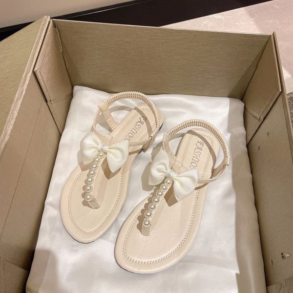 sandals ladies summer pearl decorative flipflops beach low heel flat thong antislip 230503, Black
sandals ladies summer pearl decorative flipflops beach low heel flat thong antislip 230503, Black