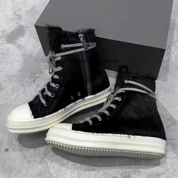2023 luxury rick designer ro boots shoes owens comfortable men genuine leather high street fashion shoes wind thick with fur man short 5
2023 luxury rick designer ro boots shoes owens comfortable men genuine leather high street fashion shoes wind thick with fur man short 5