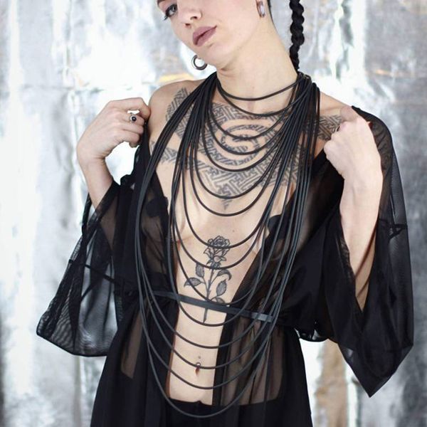 chokers yd ydbz pendant necklace for women rubber jewelry fashion collar s handmade long chain punk 230503, Golden;silver
chokers yd ydbz pendant necklace for women rubber jewelry fashion collar s handmade long chain punk 230503, Golden;silver