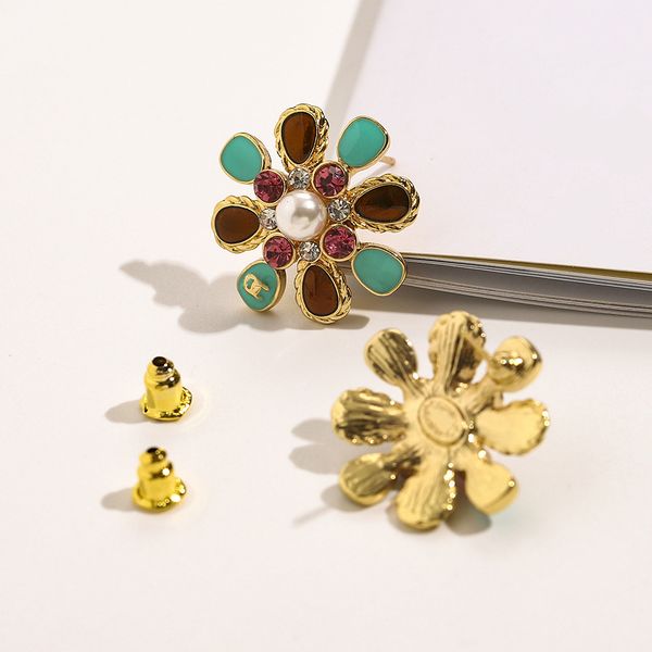 8k gold plated 925 silver luxury brand designers letters stud stainless steel women flower crystal rhinestone pearl earring wedding party je, Golden;silver
8k gold plated 925 silver luxury brand designers letters stud stainless steel women flower crystal rhinestone pearl earring wedding party je, Golden;silver