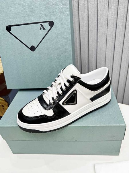 luxury brand casual shoes designer women's leather flat shoes lace up thick sole white sports shoes lace up, Black
luxury brand casual shoes designer women's leather flat shoes lace up thick sole white sports shoes lace up, Black