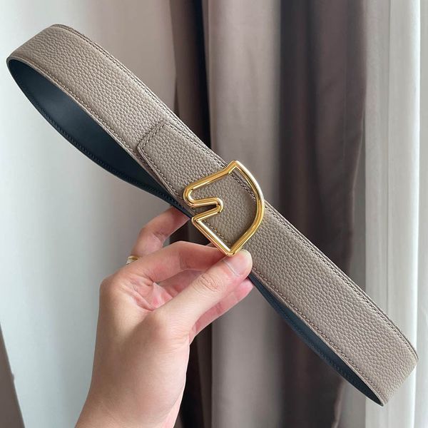 designer mens belt men designer belts golden silver buckle 3.8cm width 100-125 size copper buckle genuine leather with box real designer bel, Black;brown
designer mens belt men designer belts golden silver buckle 3.8cm width 100-125 size copper buckle genuine leather with box real designer bel, Black;brown