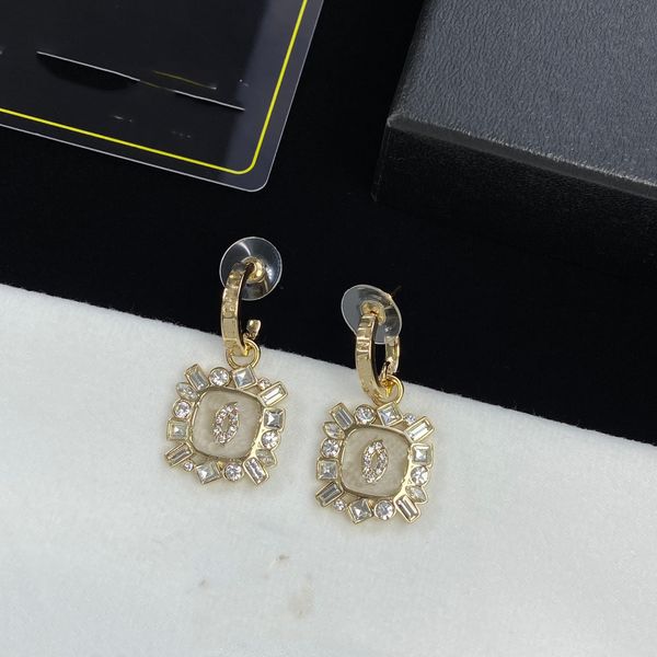 ccity stud various new women ear studsc earring fashion designer letters earing accessories for dinner party earrings 3433, Golden;silver
ccity stud various new women ear studsc earring fashion designer letters earing accessories for dinner party earrings 3433, Golden;silver