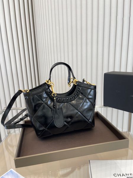 large capacity bag women's new fashion autumn/winter versatile lingge chain shoulder bag fashion tote bag