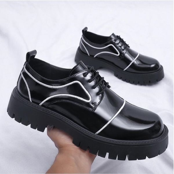 mens patent leather business casual shoes vintage lace-up flats low luxury male formal shoes chaussure homme zapatos d2h44, Black
mens patent leather business casual shoes vintage lace-up flats low luxury male formal shoes chaussure homme zapatos d2h44, Black